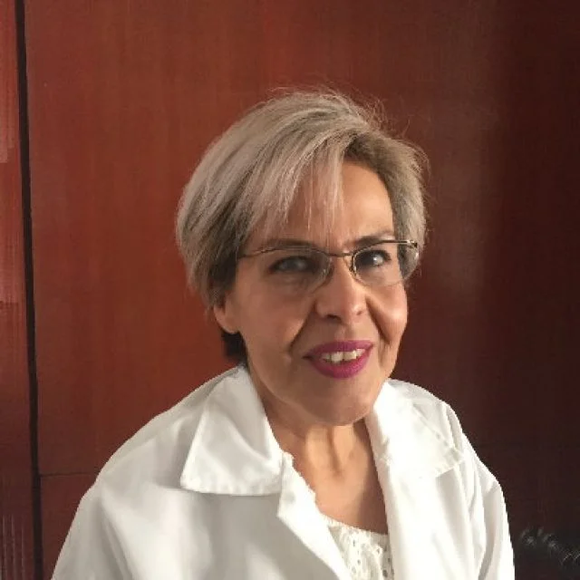 Dra Eva de la Rosa